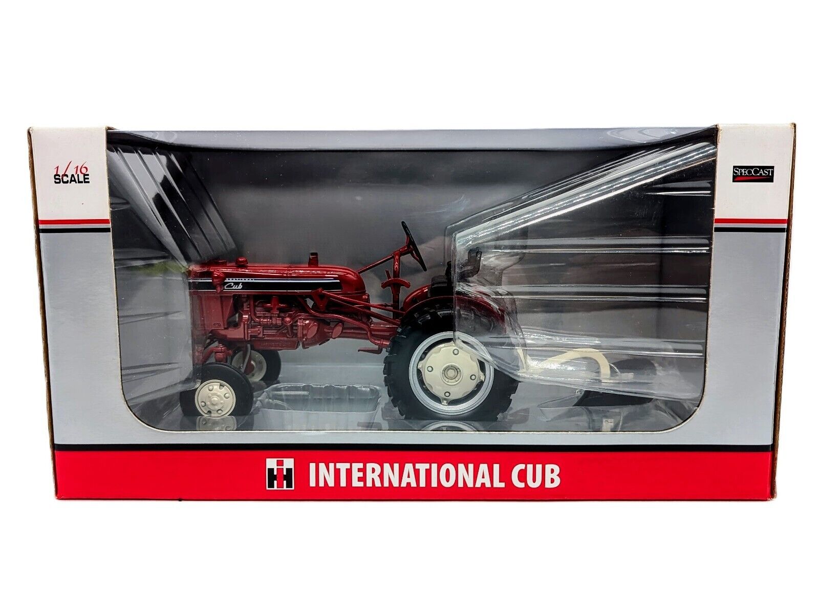 1/16 International Cub Tractor With Fast Hitch Plow, 2010 Lafayette Toy Show 