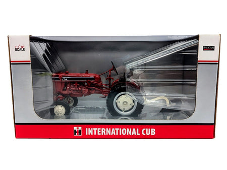1/16 International Cub Tractor With Fast Hitch Plow, 2010 Lafayette Toy Show 