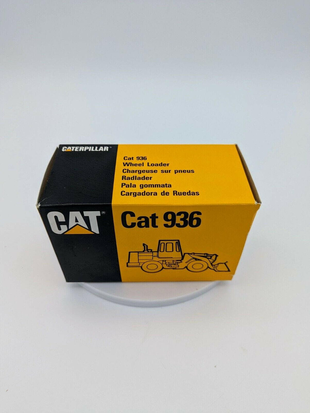 Conrad 1/50 Diecast Cat 936 Loader.