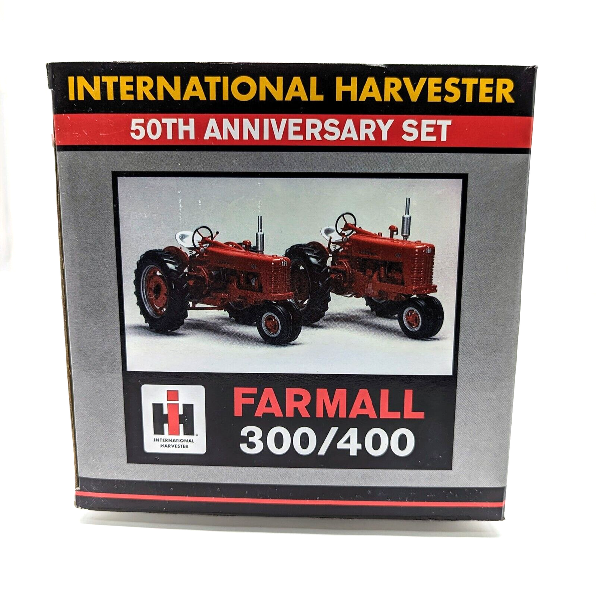 Gold IH International Harvester Farmall 300 & 400 50th Ann. Set 1/16 SpecCast.