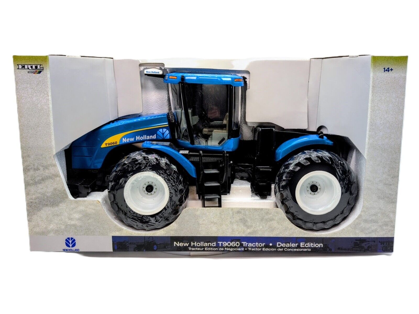 1/16 New Holland T9060 4WD Tractor, Dealer Edition ( Case Fresh ) - Farm Toy