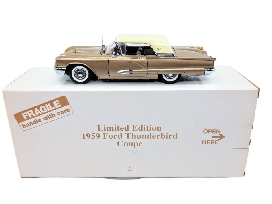 1/24 L.E 1959 Ford Thunderbird Coupe Diecast Model Rare Color Danbury Mint - Farm Toy Tractor