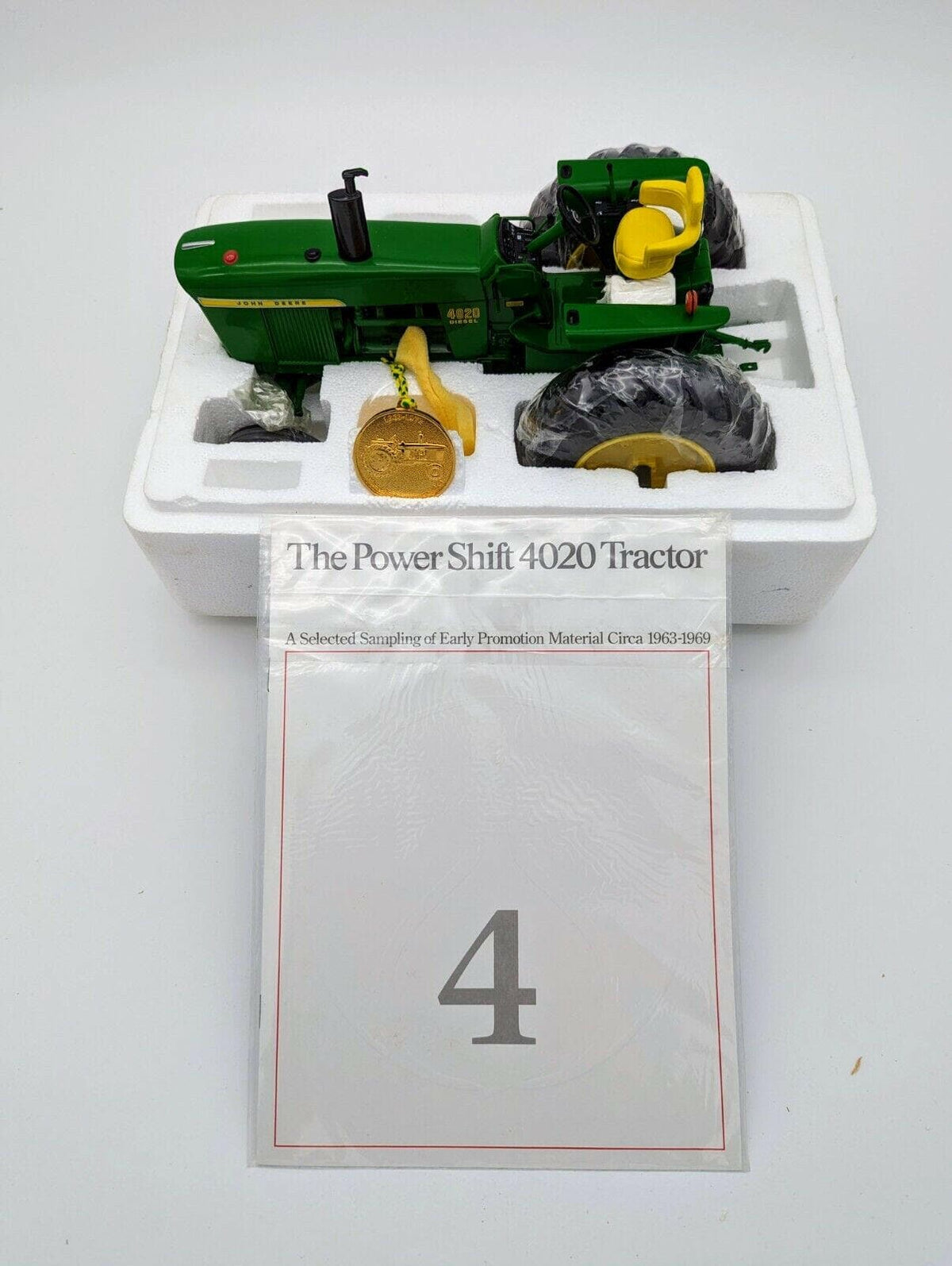 Precision #4 John Deere The Power Shift 4020 Tractor Tractor 1/16 Scale.