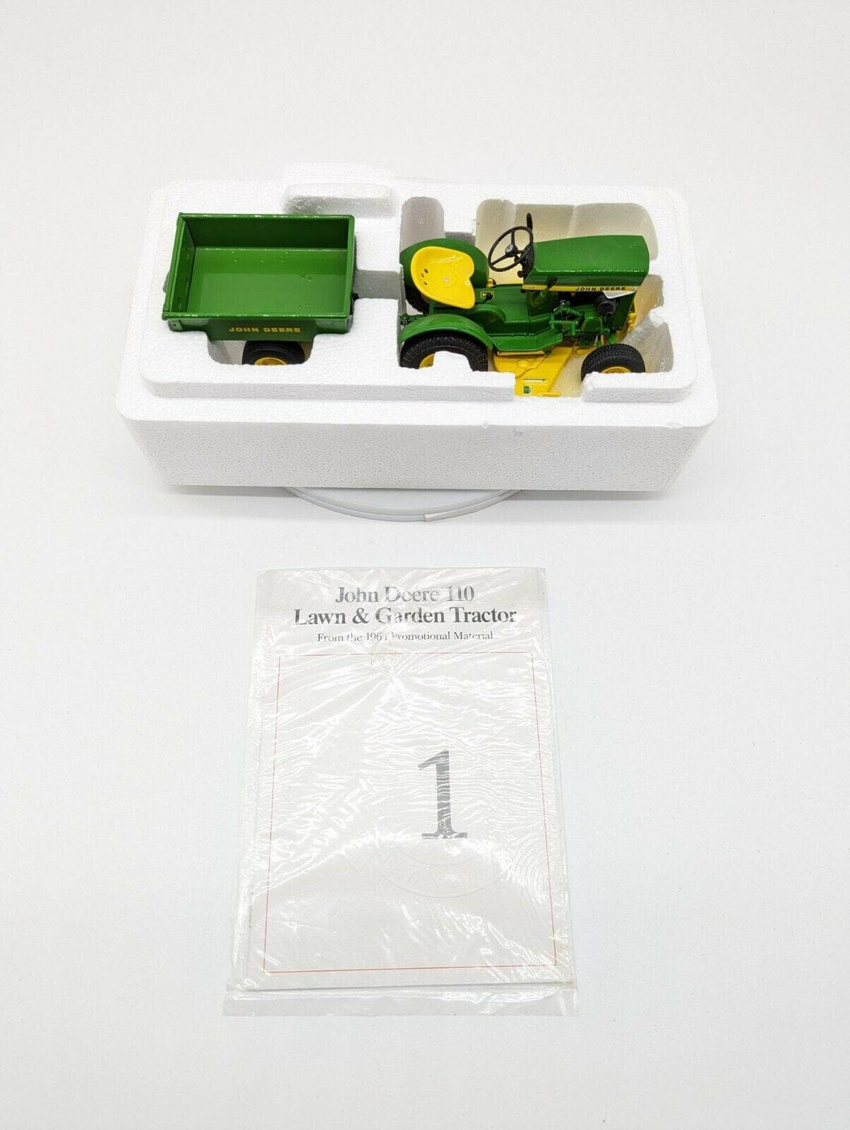 John Deere, 2001 Vintage Ertl Model 110 Lawn & Garden Tractor.