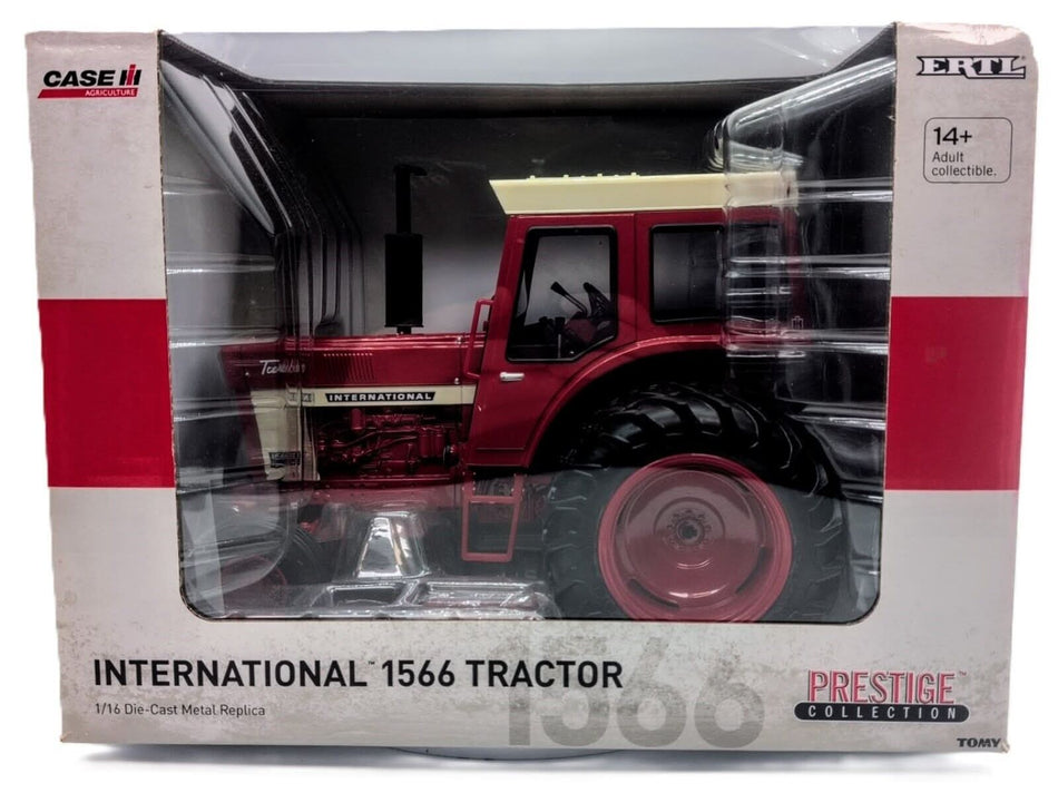 1/16 International Harvester 1566 Tractor With Cab & Duals