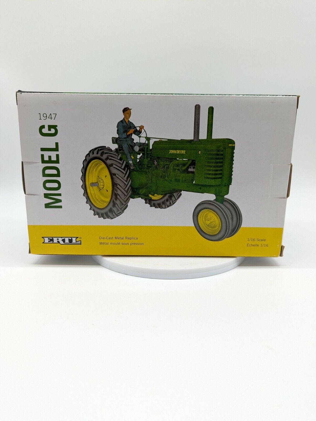 John Deere 1947 ERTL DIE CAST METAL Model G Prestige  1/16  COLLECTIBLE.