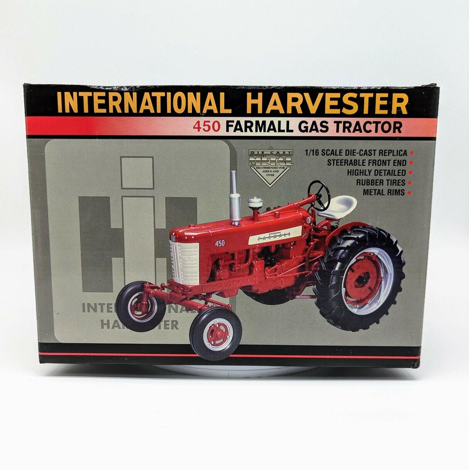 SPECCAST  ZJD158  IH  450 FARMALL GAS TRACTOR WIDE FRONT  1/16 SCALE.