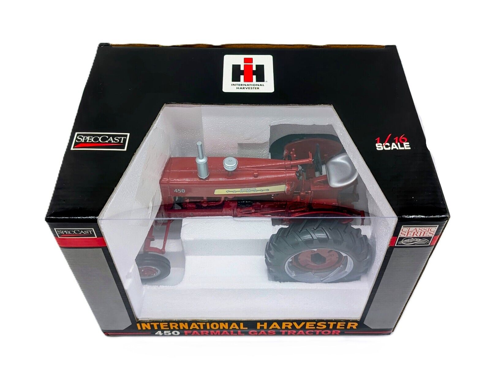 1/16 International Harvester Farmall 450 Gas Tractor With Wide Front 