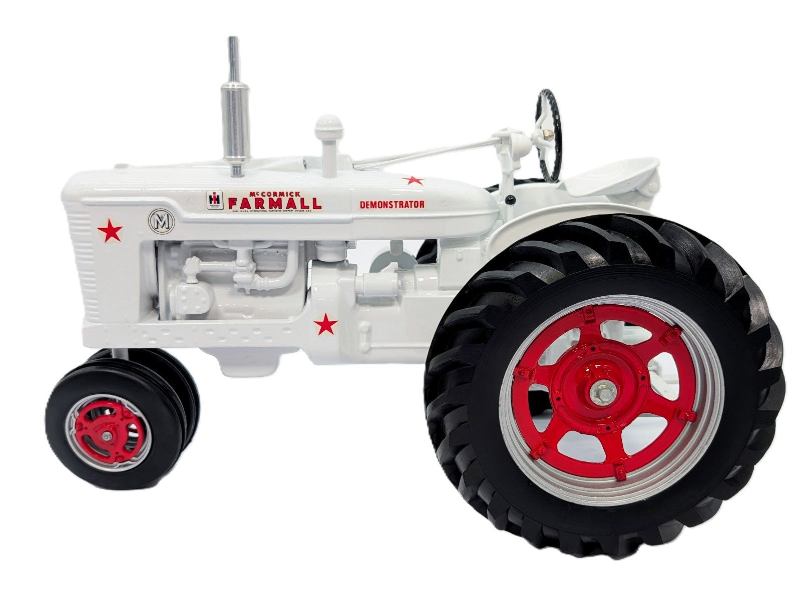 1/8 Farmall M White Demonstrator Collector Tractor Custom Paint Job.