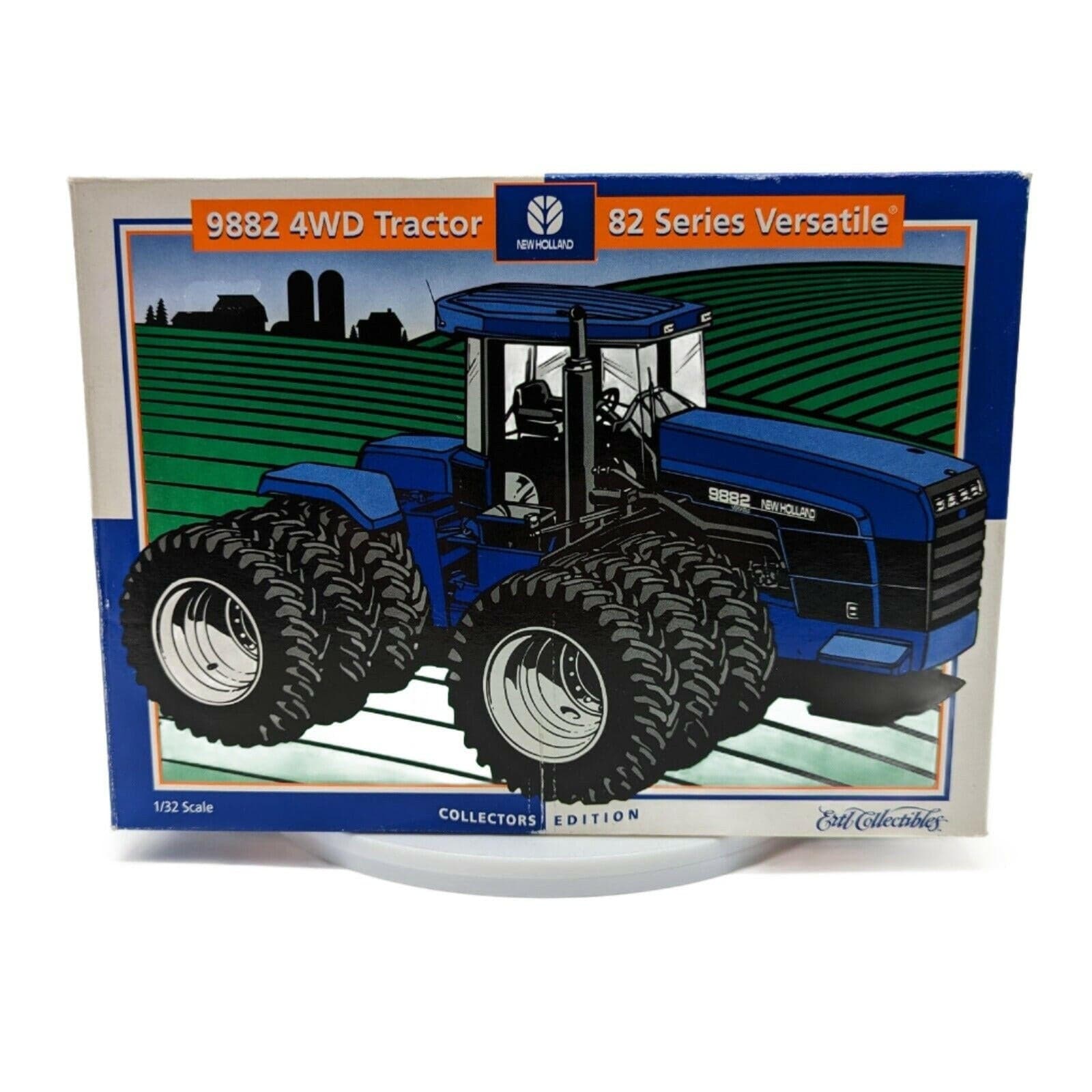 1/32 ERTL New Holland 9882 4WD Triples Collector 1997 Diecast.