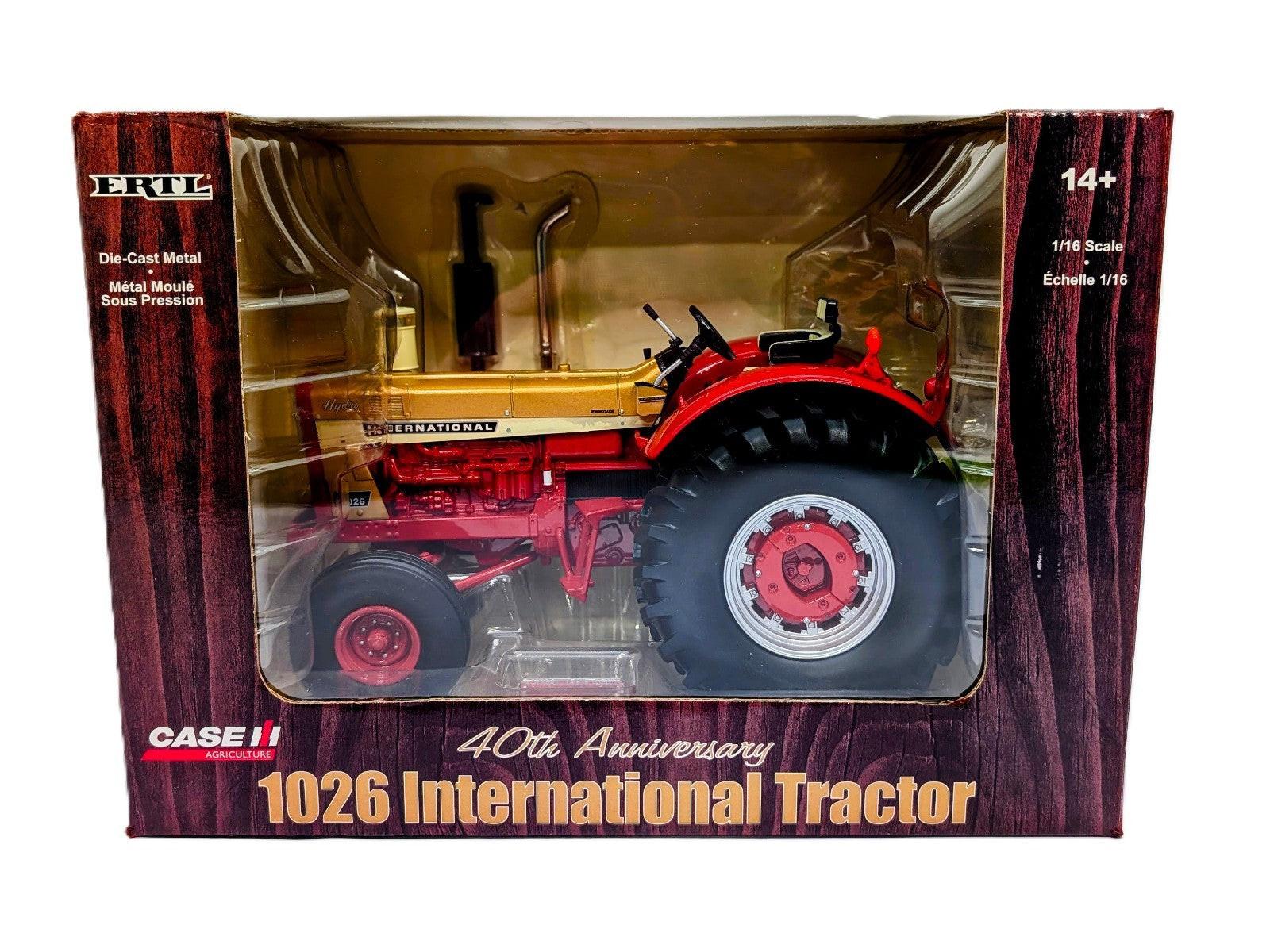 1/16 International Harvester 1026 Wheatland Gold Demonstrator Tractor.