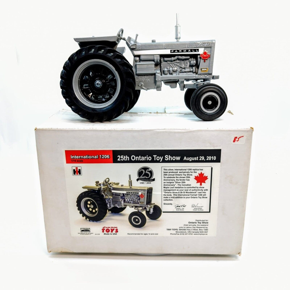 International Farmall 1206 Tractor Silver 25th Ontario Show By Scale Models 1/16.