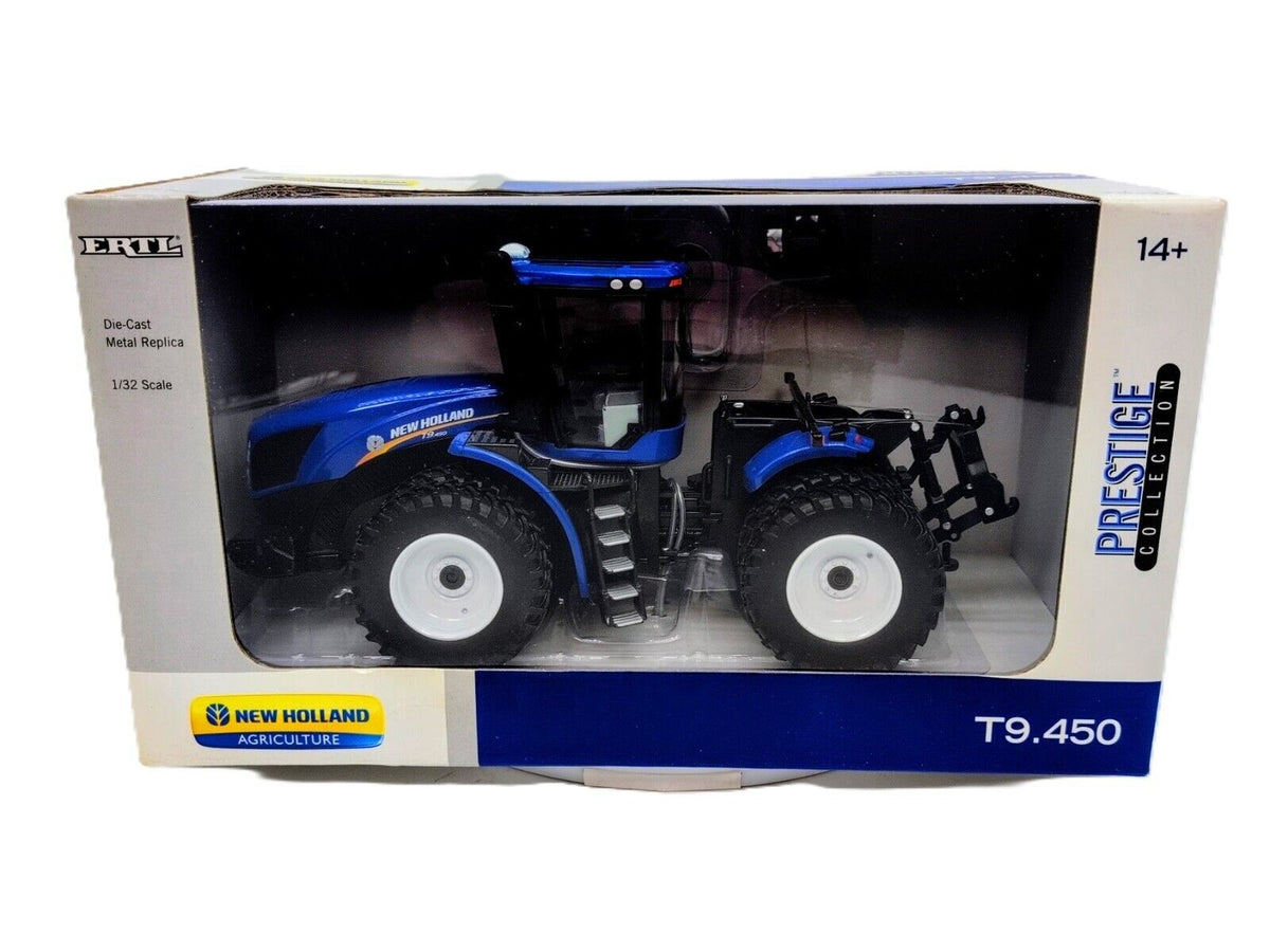 1/32 New Holland T9.450 4WD Quad Tractor - Farm Toy Tractor