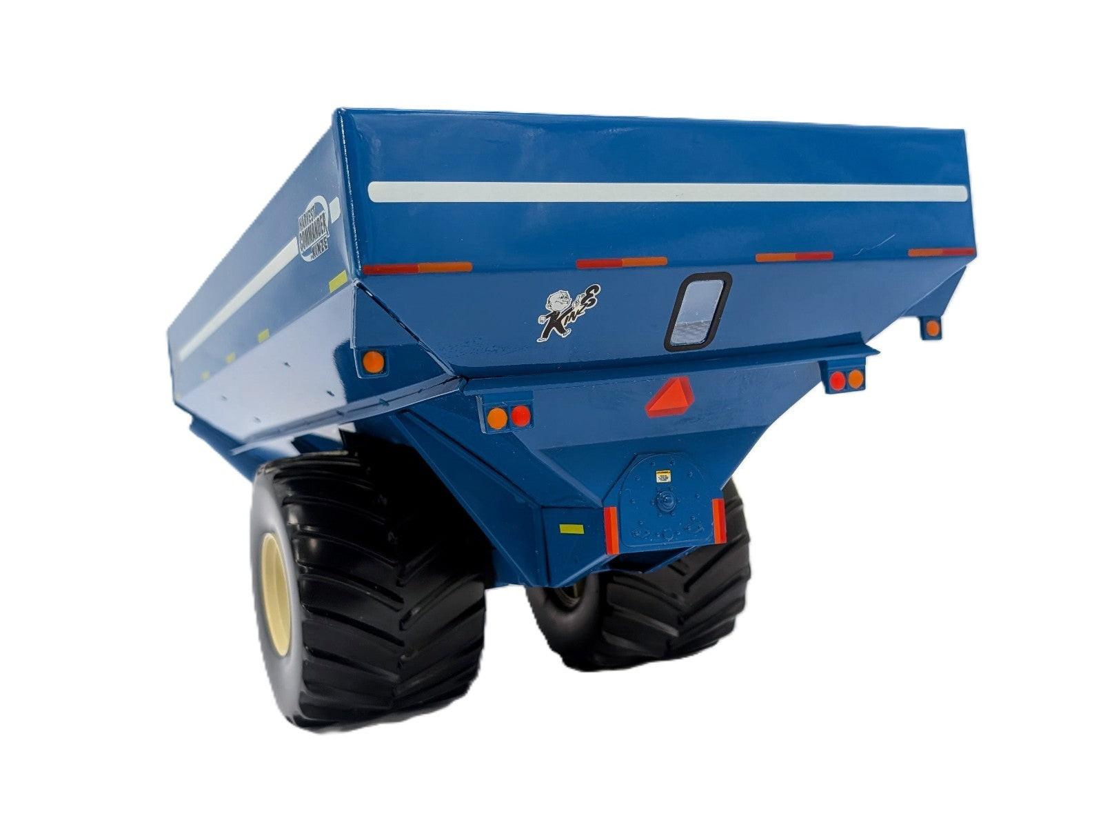 1/16 Kinze 1050 Sof-Tred Harvest Commander Grain Auger Wagon.