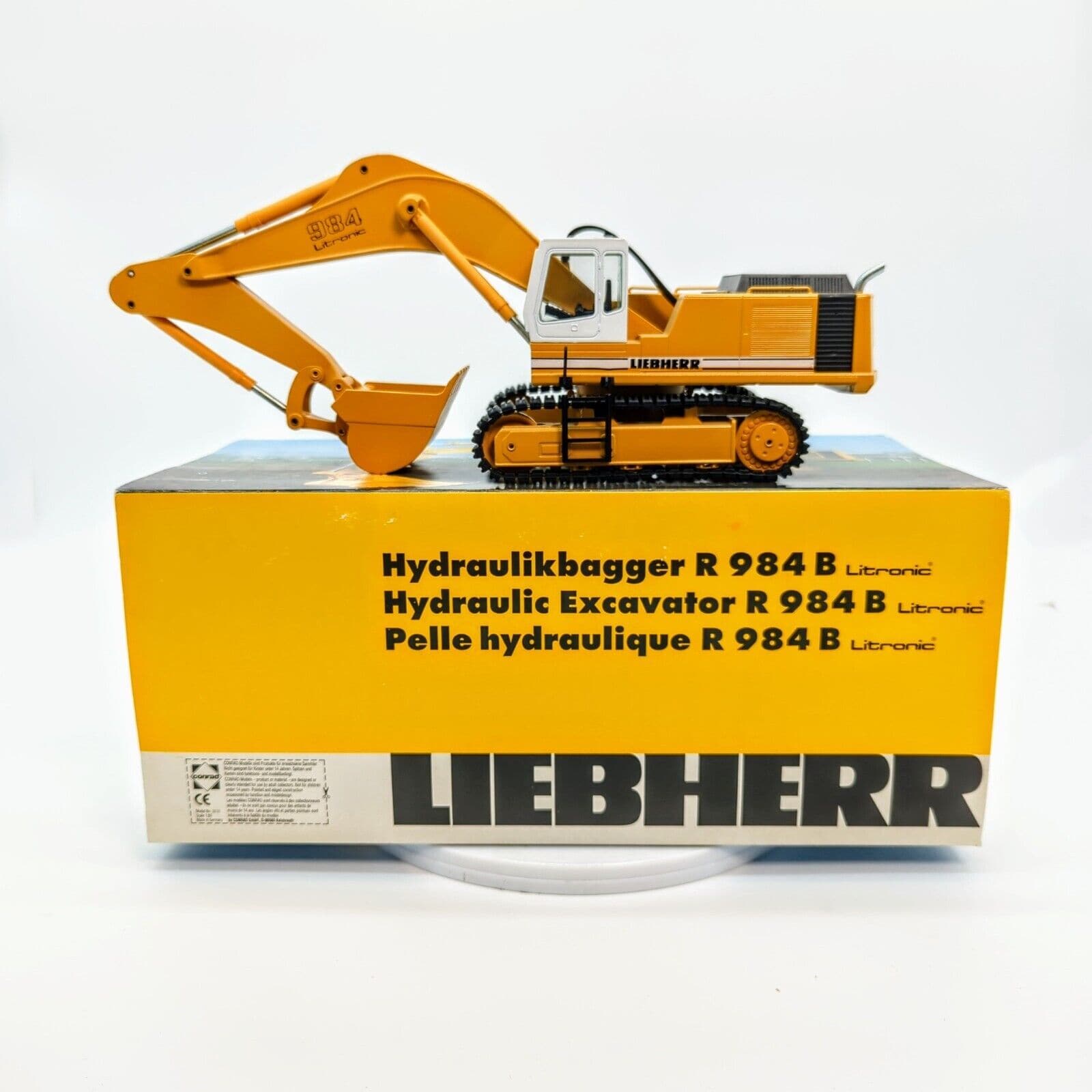 Liebherr ミニカー コンテナ付き 1/50 Liebherr ミニカー コンテナ付き 1/50 Liebherr Minicar With