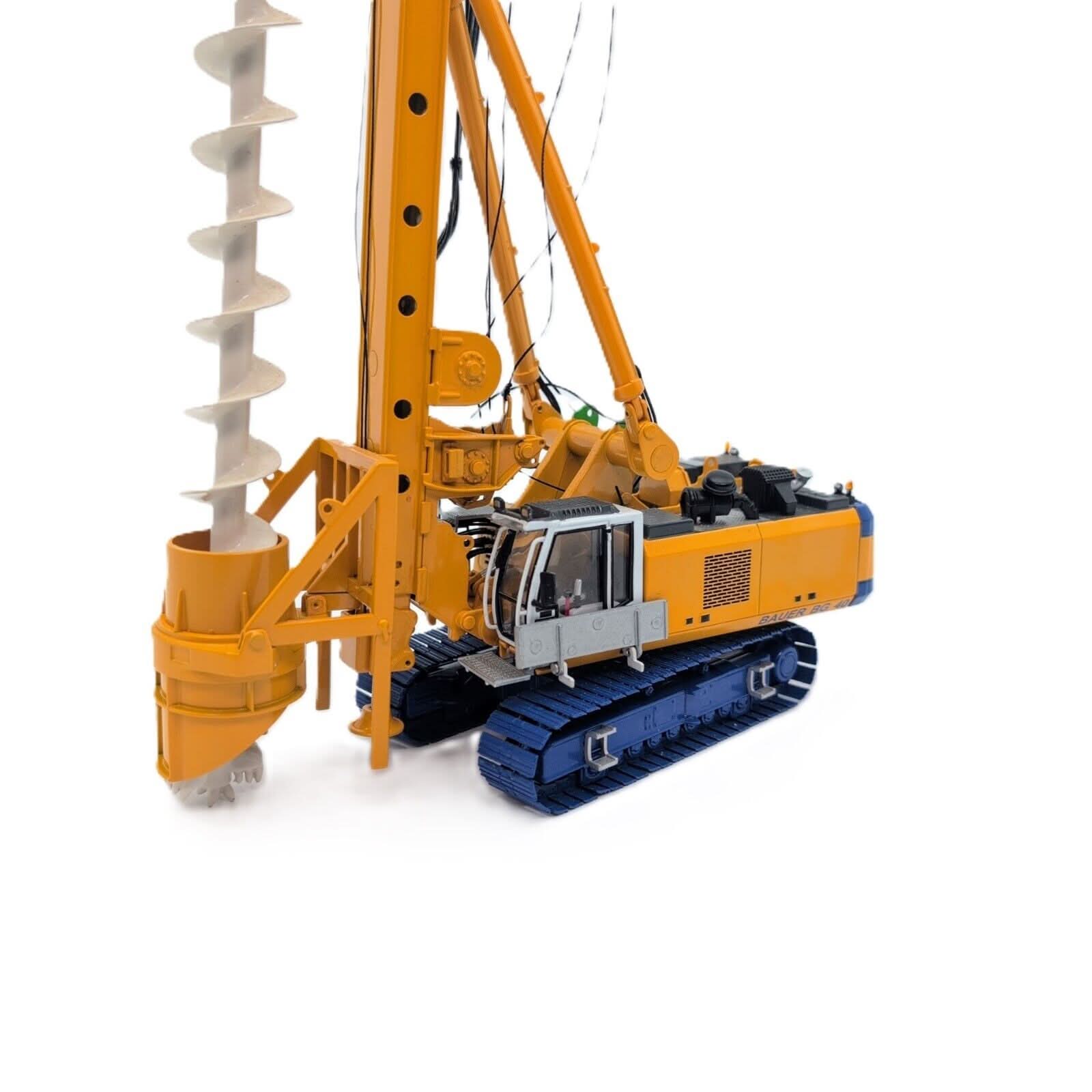 1:50 Drehbohrgerat Rotary Drilling Rig BG40 Bauer Diecast Model