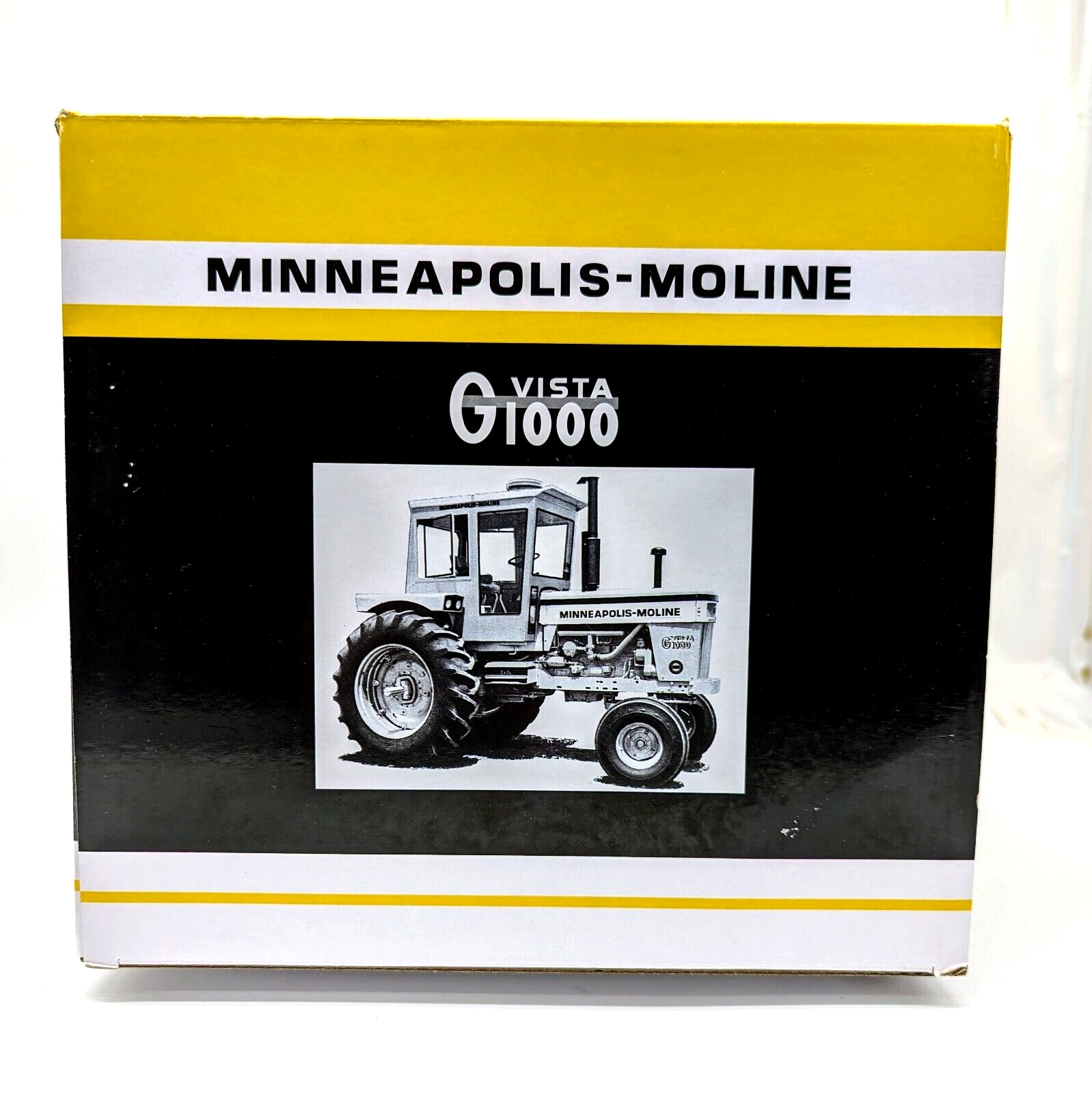 Spec Cast Chase 1/16 Minneapolis Moline G1000 Vista FWA Tractor w/Cab DAL-006.