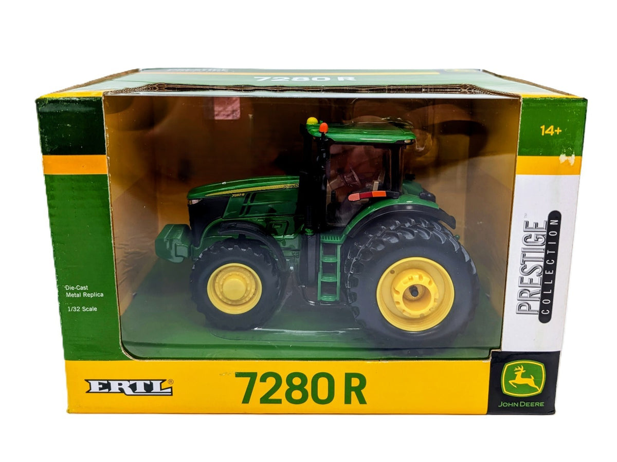 1/32 John Deere 7280R Tractor With Front Wheel Assist & Duals.