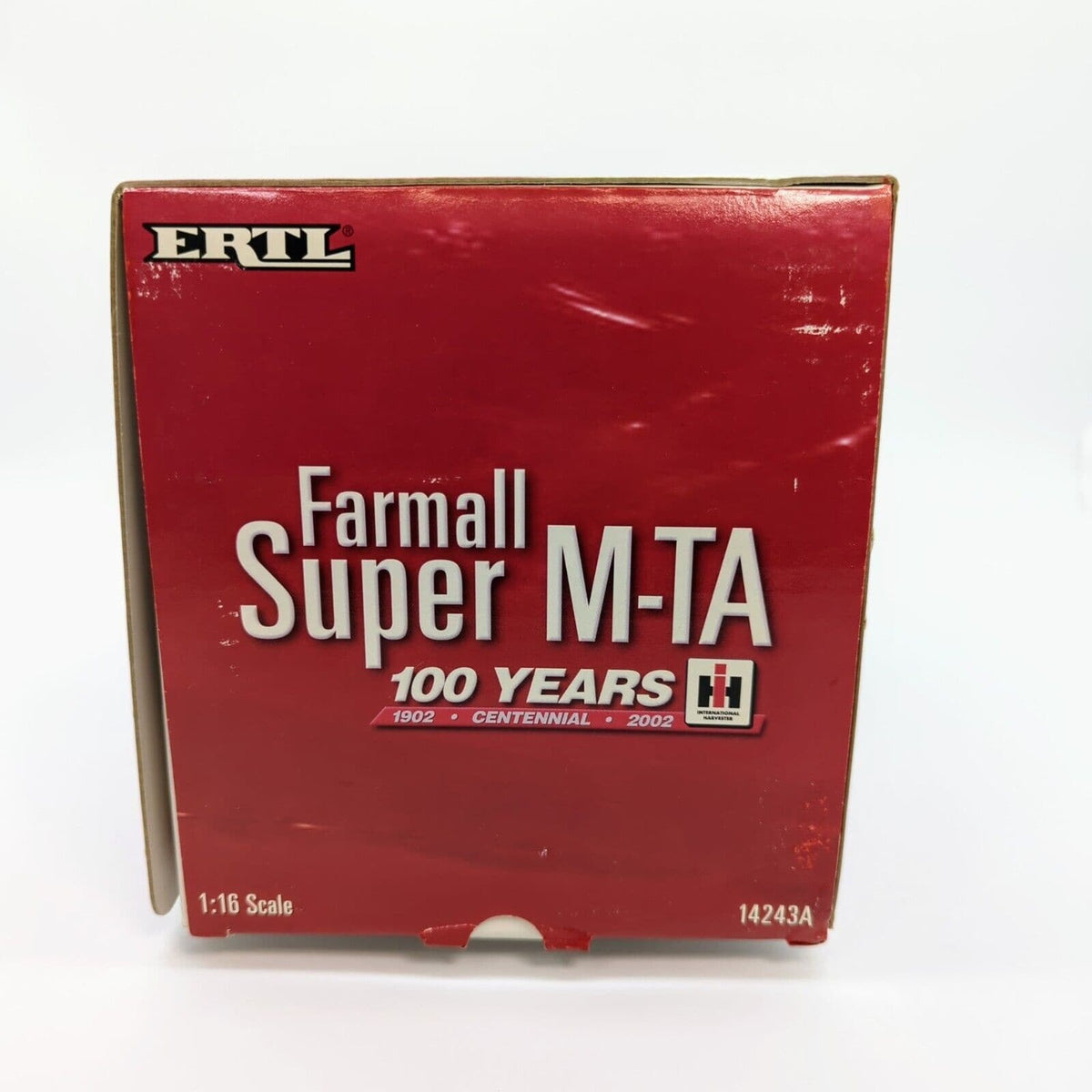 1/16 Scale Farmall Super M-TA Toy - Centenary Celebration of International Harvester