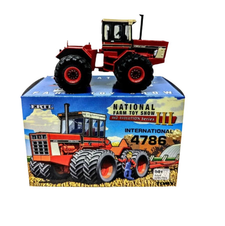 1/64 ERTL CASE IH INTERNATIONAL 4786 4WD 2015 NATIONAL TOY SHOW TRACTOR.