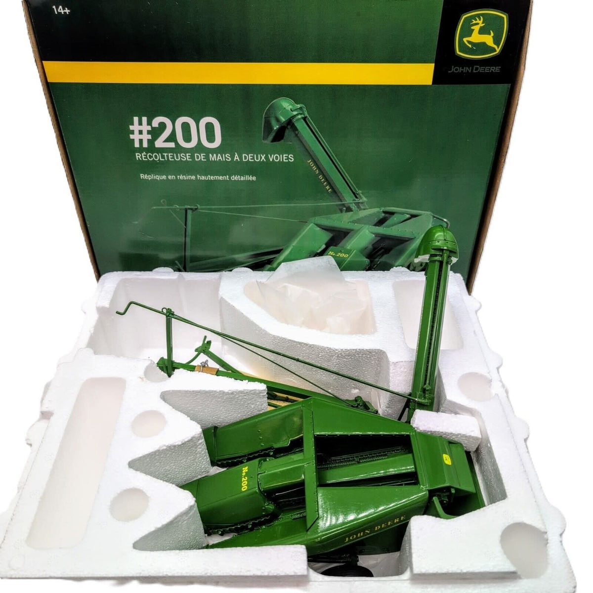 1/16 John Deere #200 2 Row Pull Type Corn Picker 