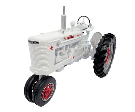 1/8 Farmall M White Demonstrator Collector Tractor Custom Paint Job.
