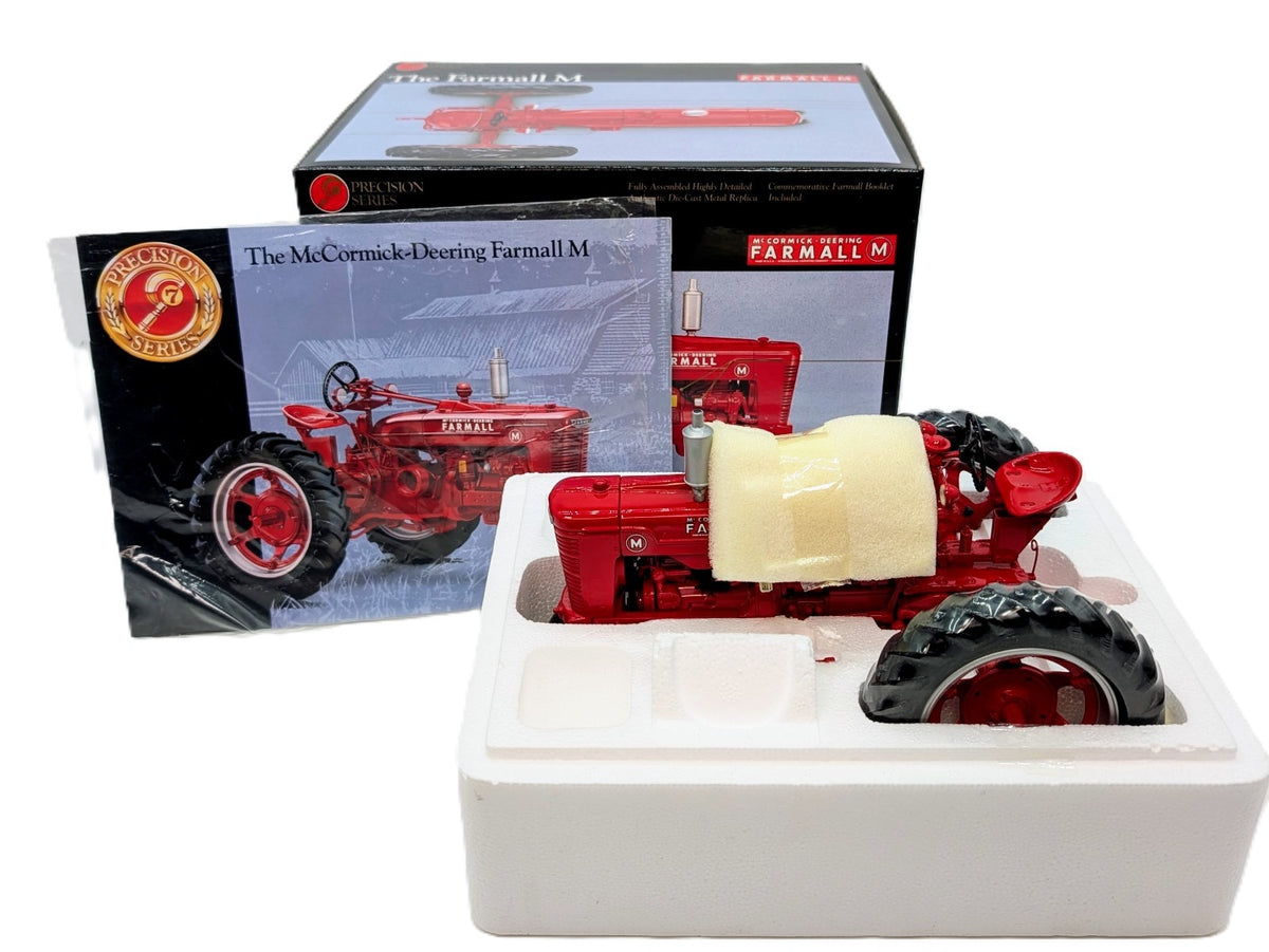 1/16 International Harvester Farmall M Tractor W/ Narrow Front, Precision Series.
