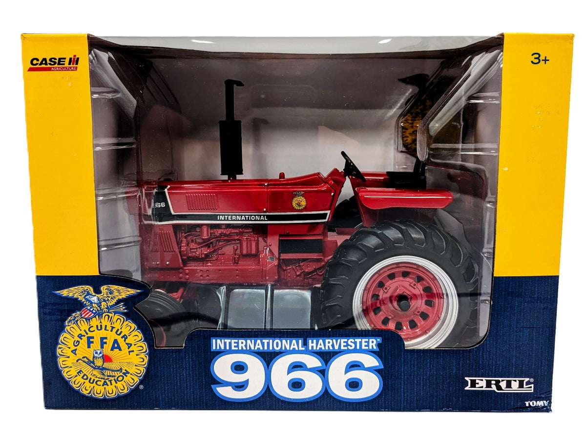 1/16 International Harvester 966 Tractor FFA Edition.