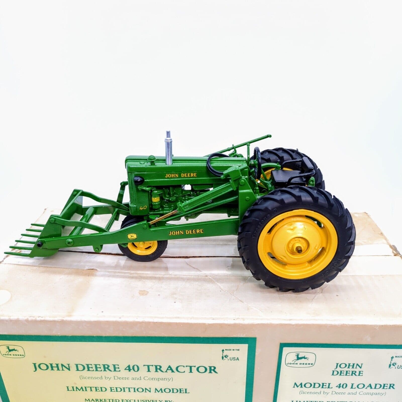 1/16 John Deere Model 40 Loader Limited Edition 1 of 500 By Paul Stephan