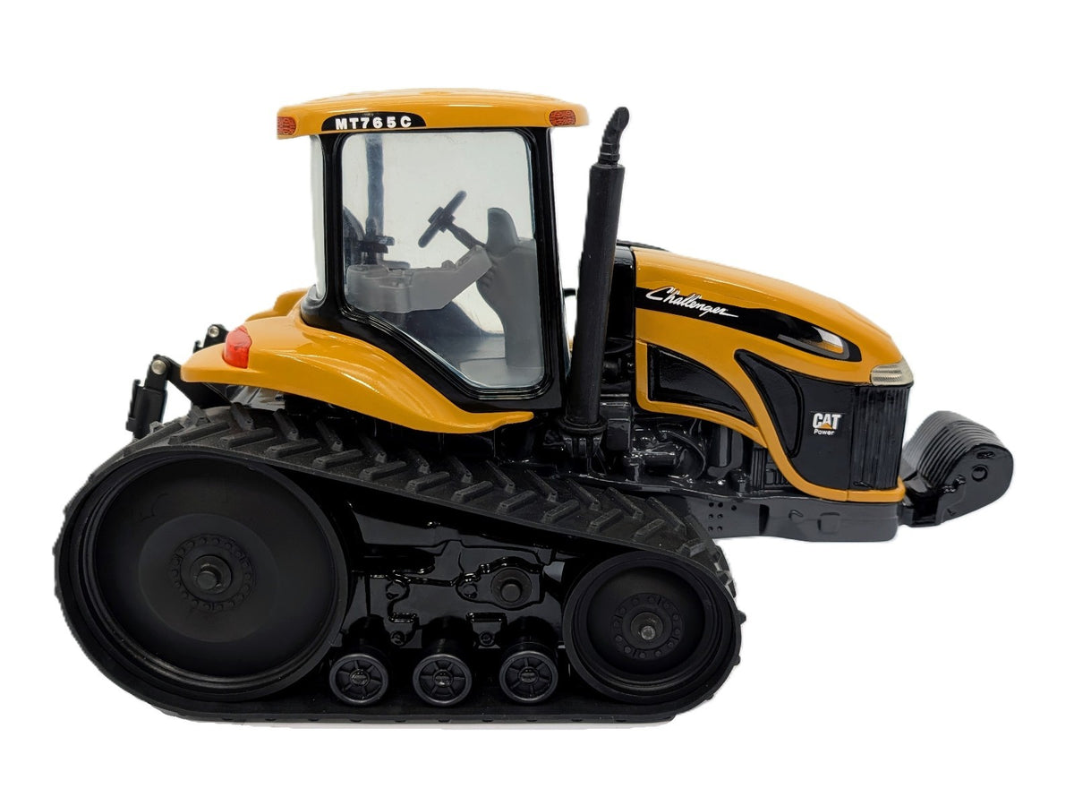 1/16 Cat Challenger MT765C Track Tractor Scale Models.