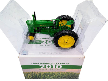 1/16 John Deere GM Tractor Two Cylinder Club Expo 2010.