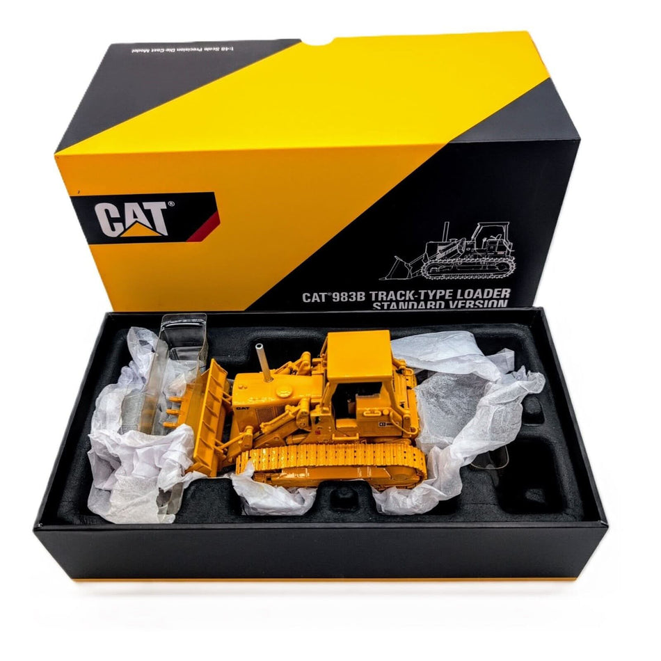 1/48 Cat 983B Track-Type Loader Standard Version – Die-Cast - CCM