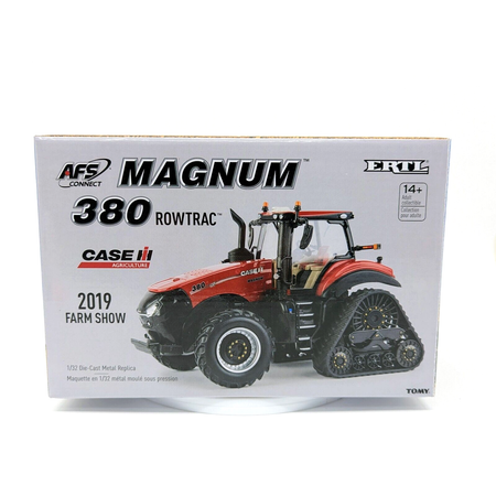 1/32 Case IH 380 Magnum Row Trac Tractor, 2019 Farm Show, Silver Chaser.