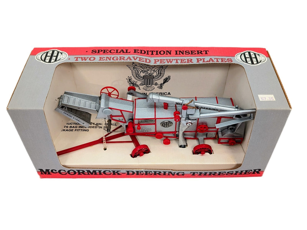 1/28 McCormick Deering Thresher Threshing Machine -DAMAGED.