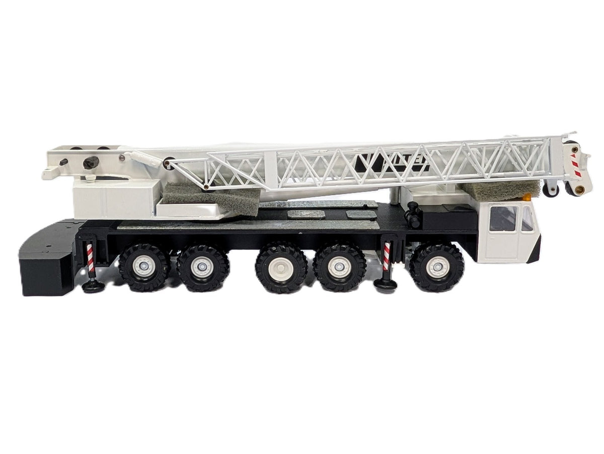 1/50 Demag AC 435 Mobile Telescopic Crane United Conrad Stock#2081.