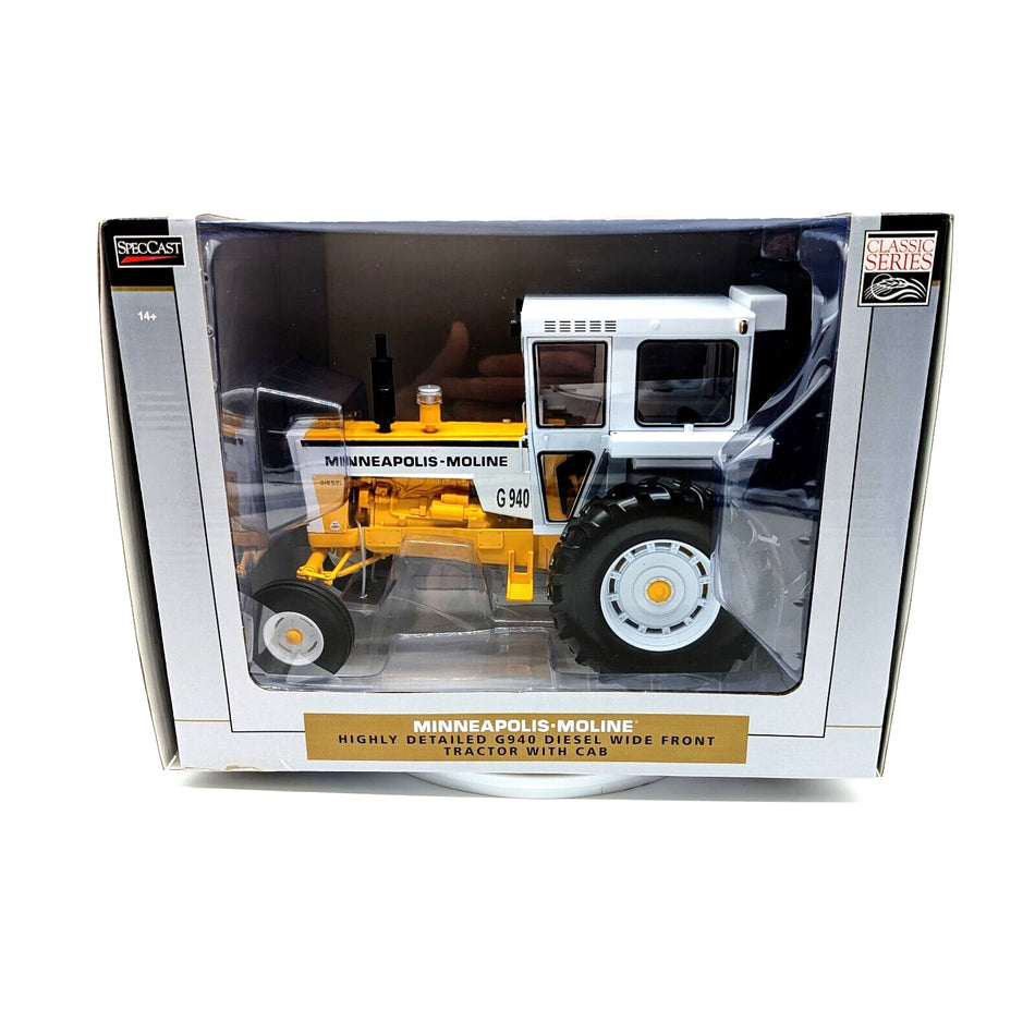 1/16 Minneapolis Moline G940 Wide Front Tractor With Cab by Spec Cast SCT778