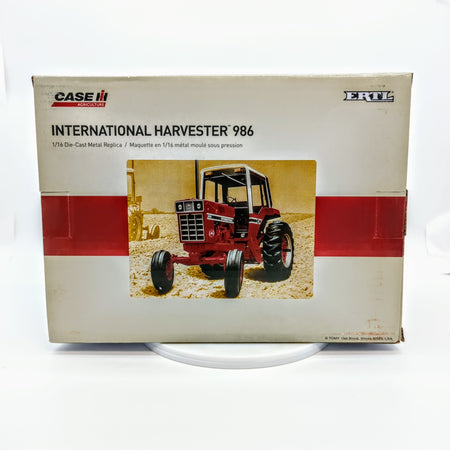 "IH International Harvester 986 Cab Tractor - High-quality ERTL farm toy at Farm Toy Museum"