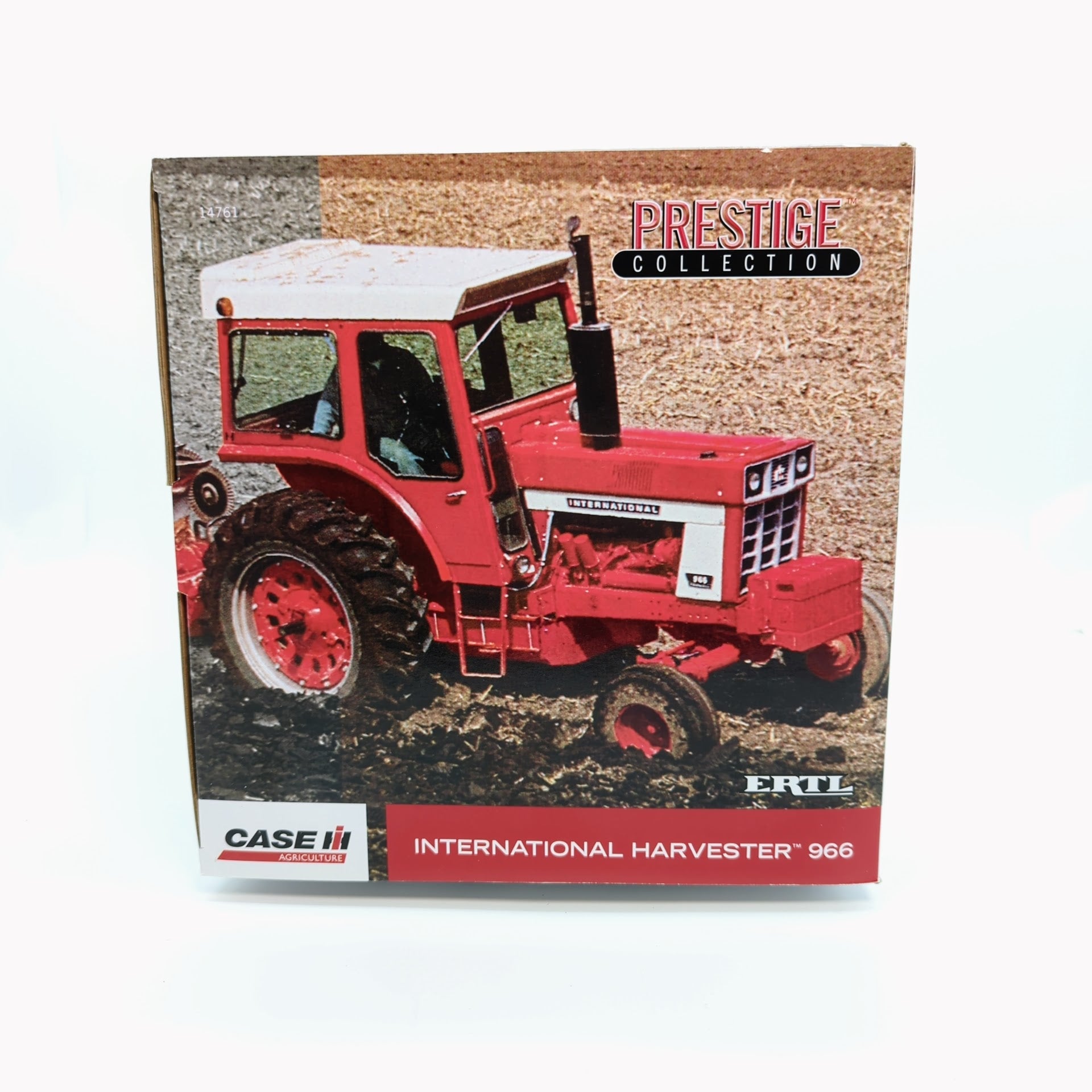 International Harvester IH 966 Tractor Ertl 1/16 Scale Model - Authentic replica for collectors and enthusiasts