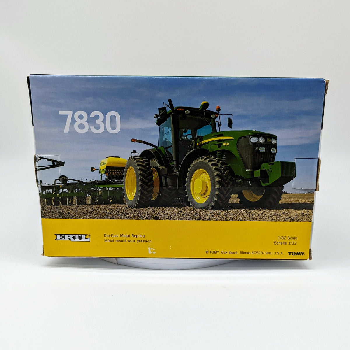 John Deere ERTL MODEL 7830 4wd Tractor With Duals Prestige 1/32.