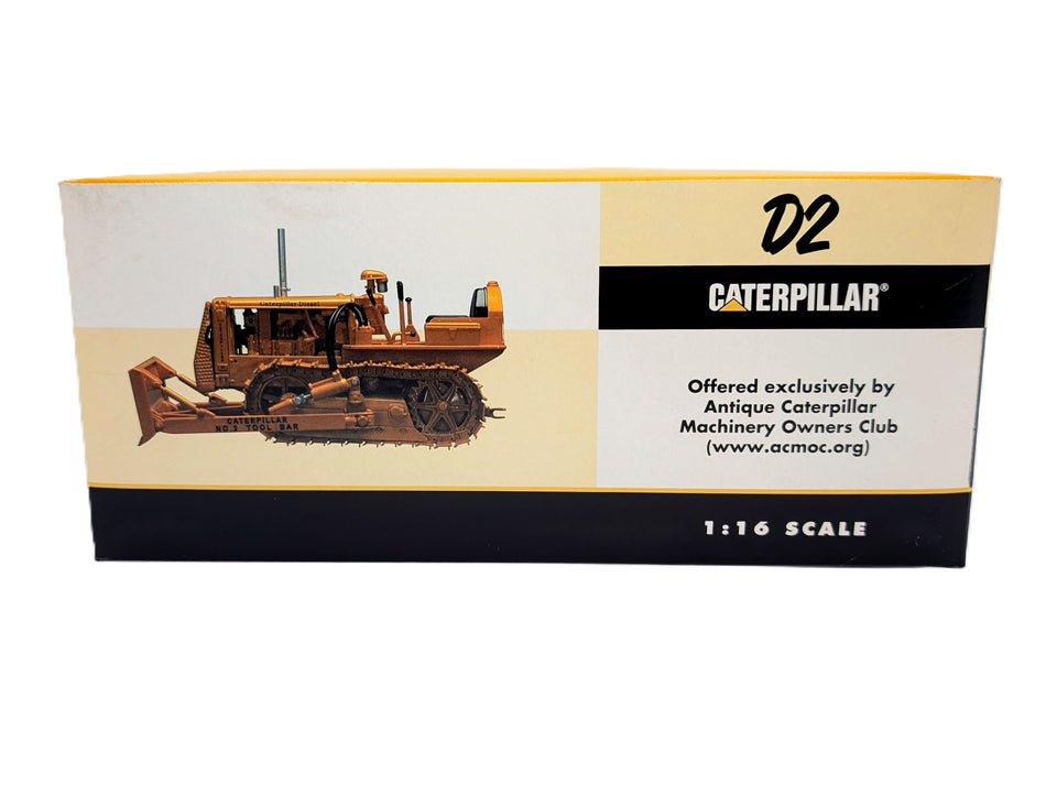 1/16 Caterpillar D2 Diesel Crawler Tractor With Tool Bar Blade