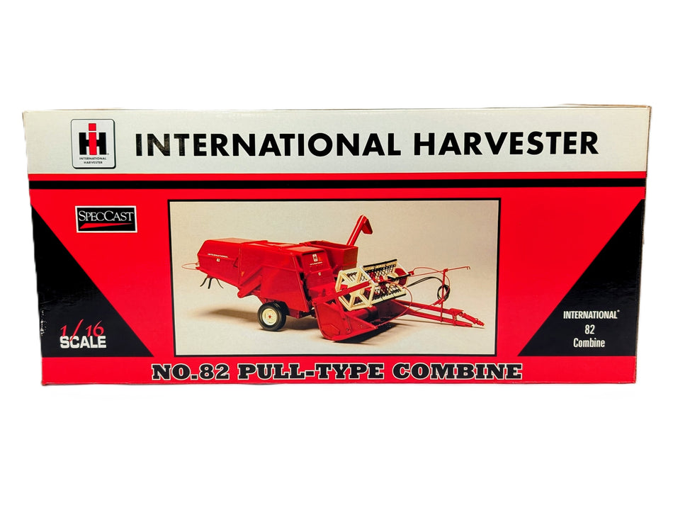 1/16 International Harvester Model 82 Pull-Type Combine