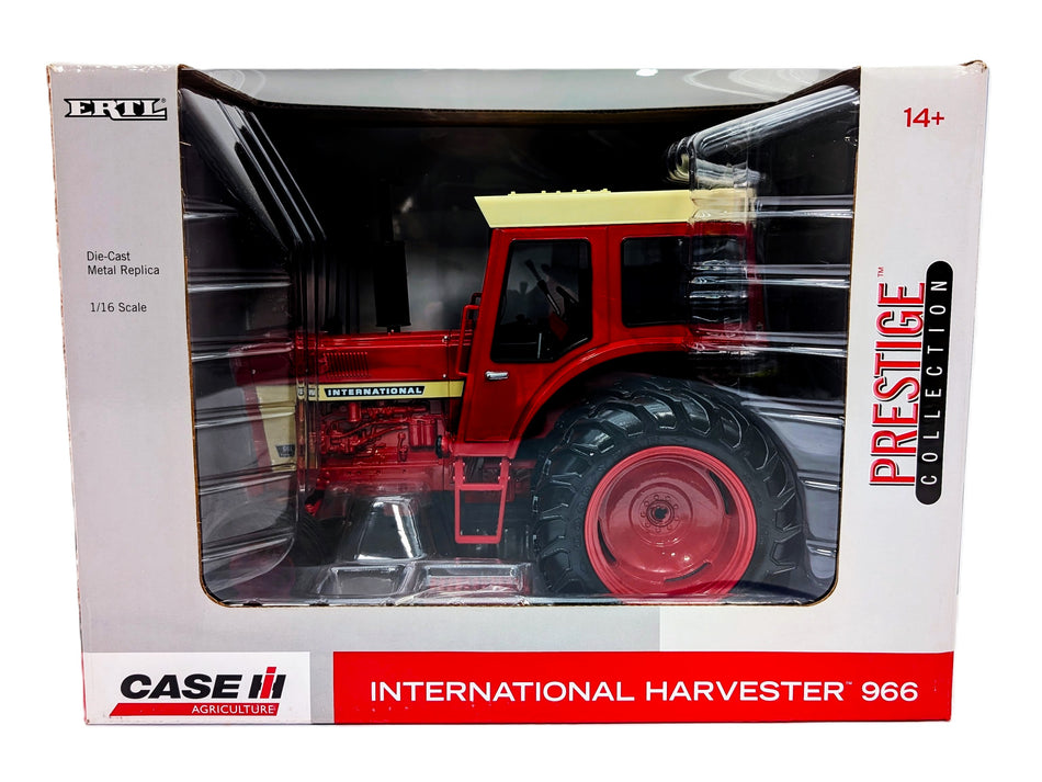 1/16 International Harvester 966 Tractor With Cab & Duals